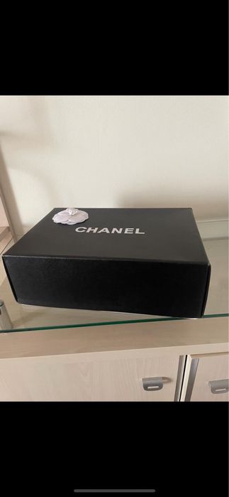 Сумка Chanel.
