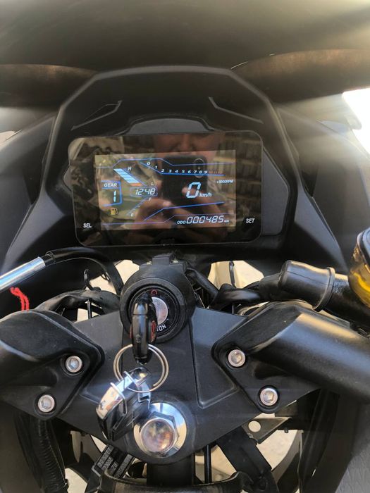 Спортивный мотоцикл Kawasaki ninja, 250 кубов.