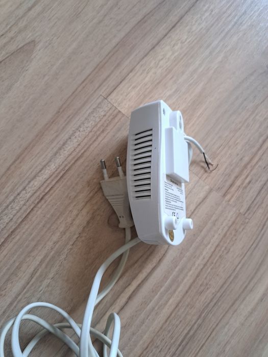 Vând detector gaze.