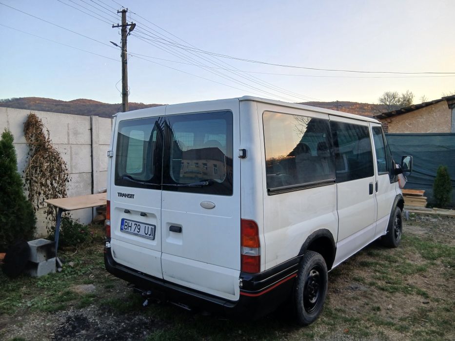 Vând Ford transit preț 2000 euro