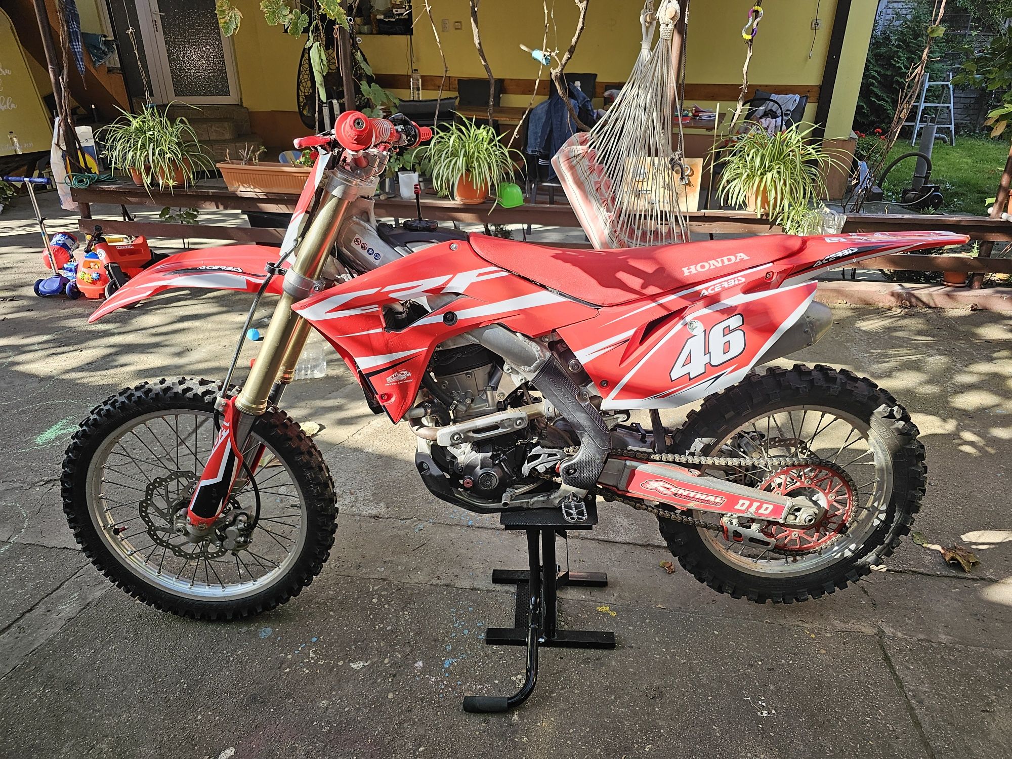 Vand CRF 250R 2020 95 ore in crestere