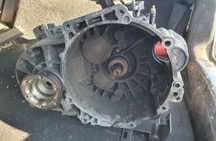 Cutie de vitie de viteza passat b7 manuala perfect functionalateza pas