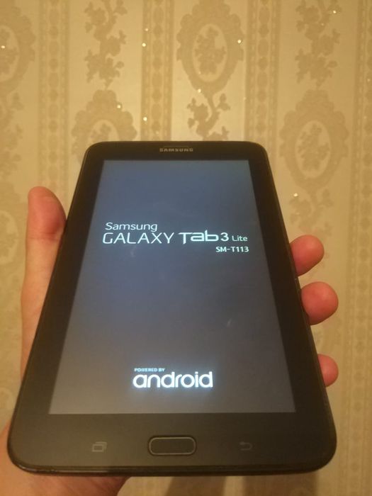 Планшет Samsung Tab 3 Lite. Wi-Fi.
