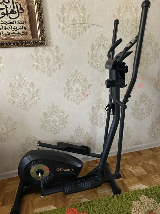 Эллиптический  тренажер