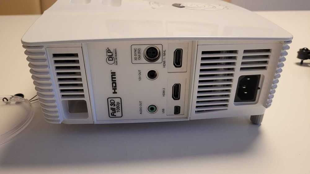 Proiector Optoma HD 1080 cu 3D. Model GT1080e