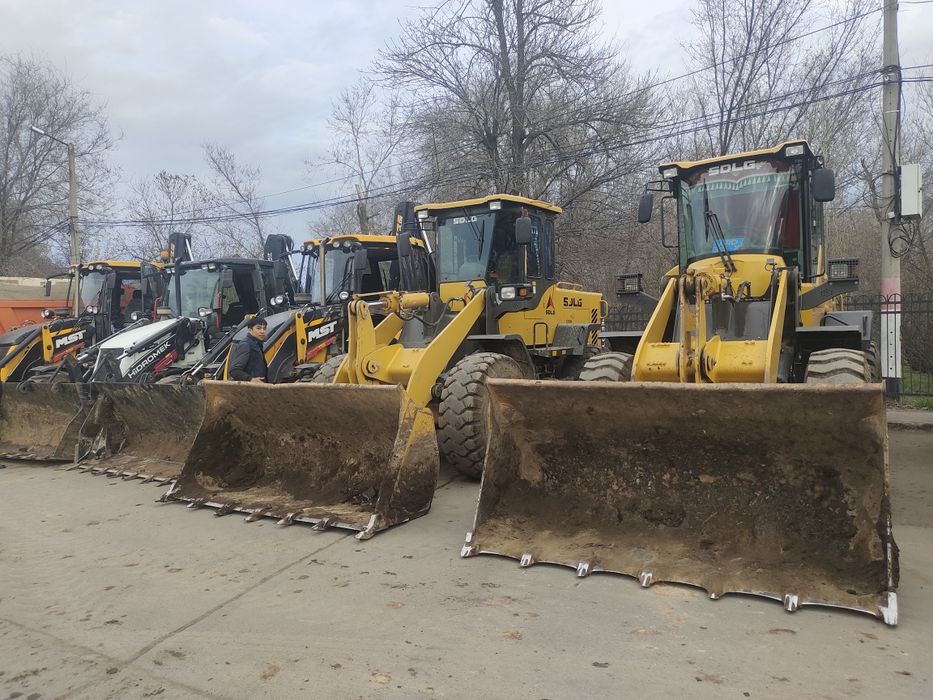 Погрузчик, Самосвал