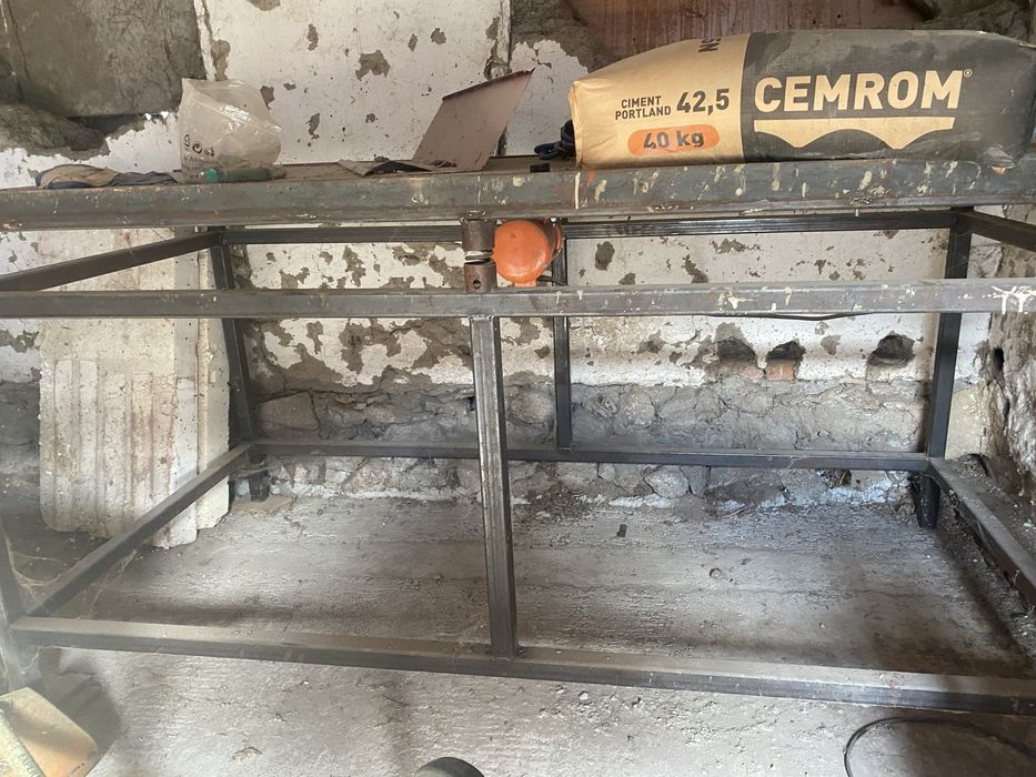 Masa de vibrat si forme pentru pavaj