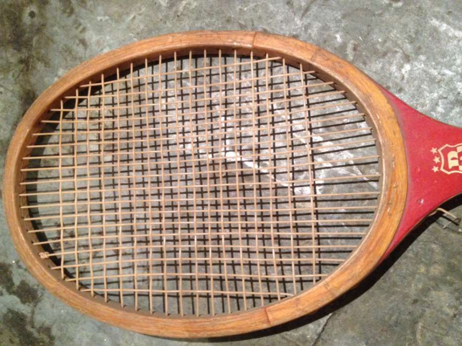 Vind racheta tenis Neptun