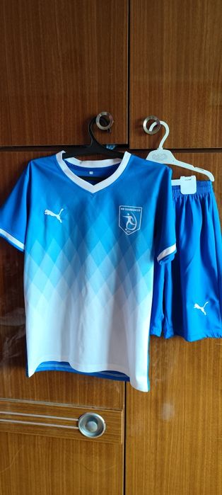 Футбольный костюм бу.