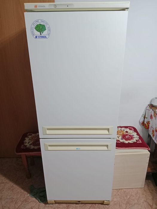 Продам Холодильник в отличном состоянии