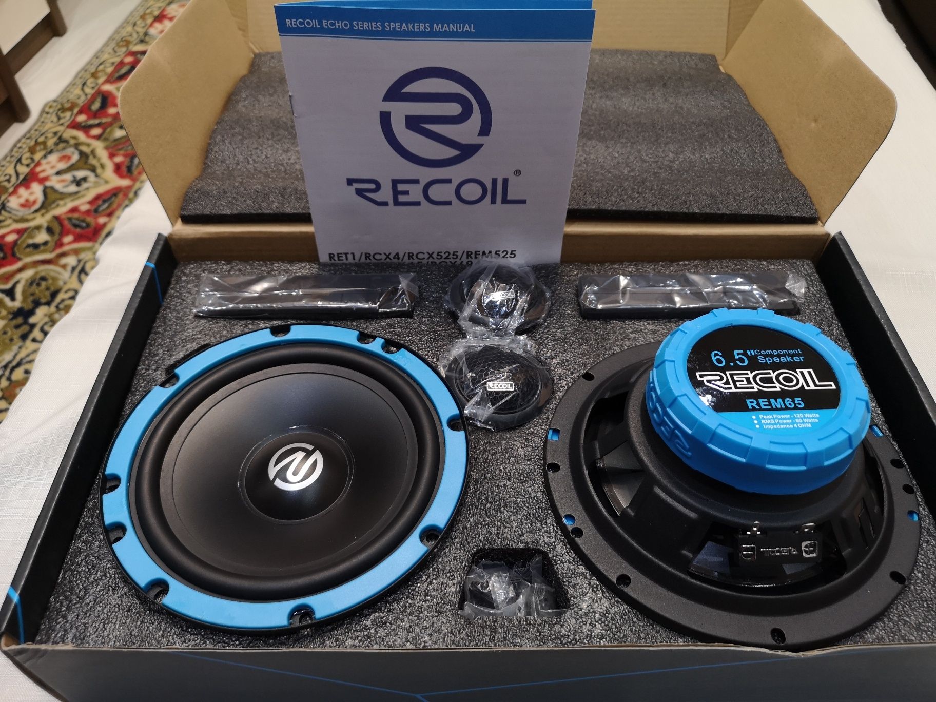 Музика за кола (говорители тонколони hertz pioneer alpine jbl sony)