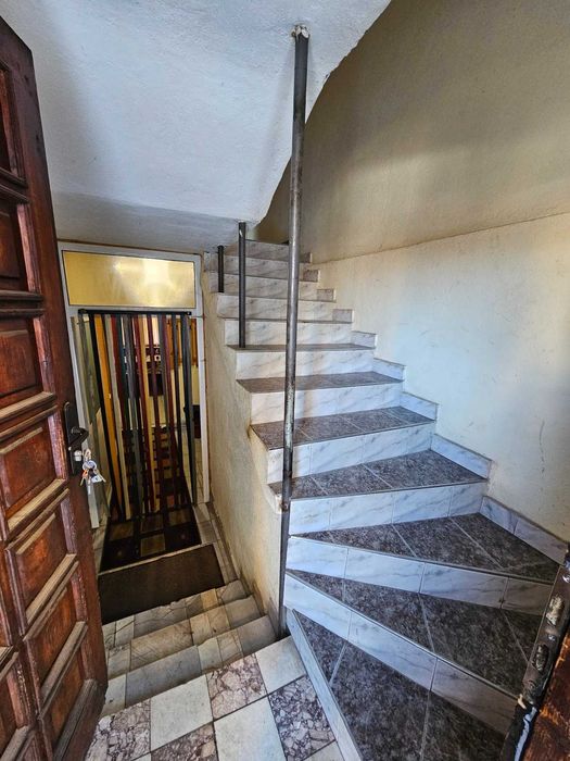 Продава се Къща в Велинград - 240 кв.м за 632 €/кв.м - Снимка #4