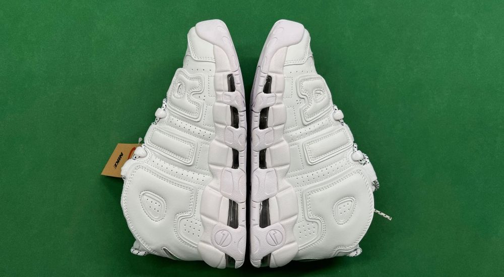 Nike Air More Uptempo White