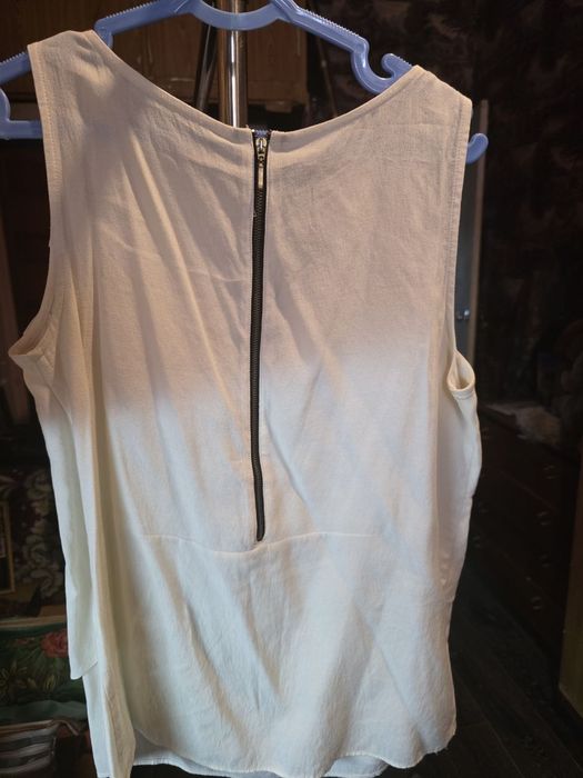 Продам блузку  Zara на 46 р-р