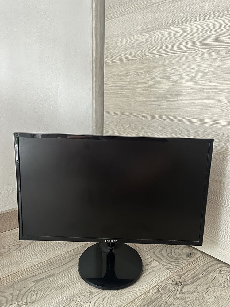 Monitor Samsung Full HD, 24 Inch, 60 Hz