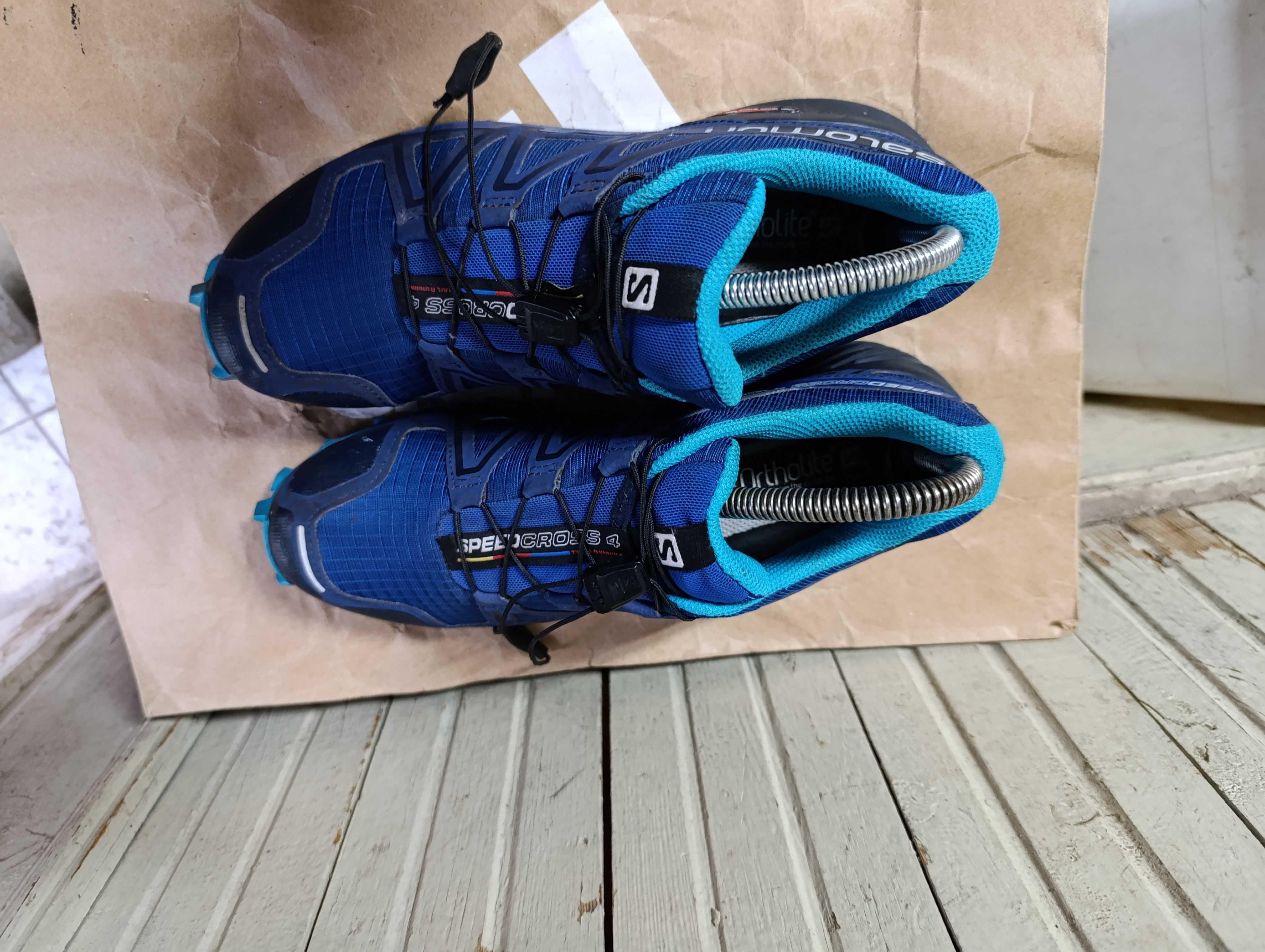 ''Salomon Speedcross 4''оригинални туристически обувки 38.5 номер