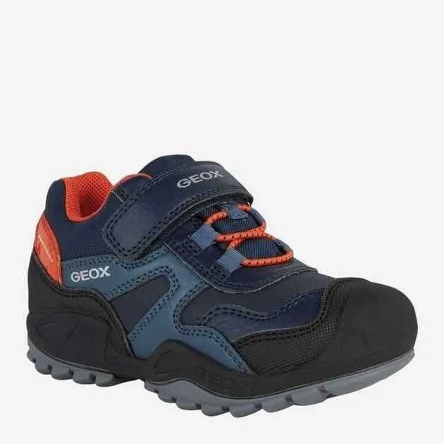 Водоотталкивающие дышащие   ботинки GEOX разм.38(25,4см) привозные