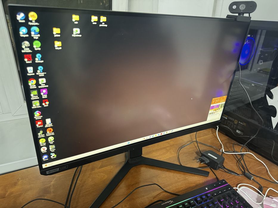 Монитор Игровой 27" Samsung