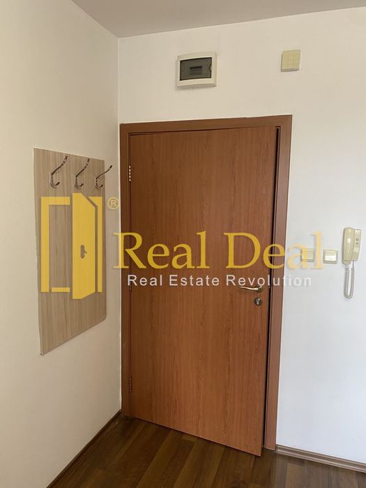 Дава се под наем Едностаен апартамент в София, Център - 30 кв.м за 325 € - Снимка #4