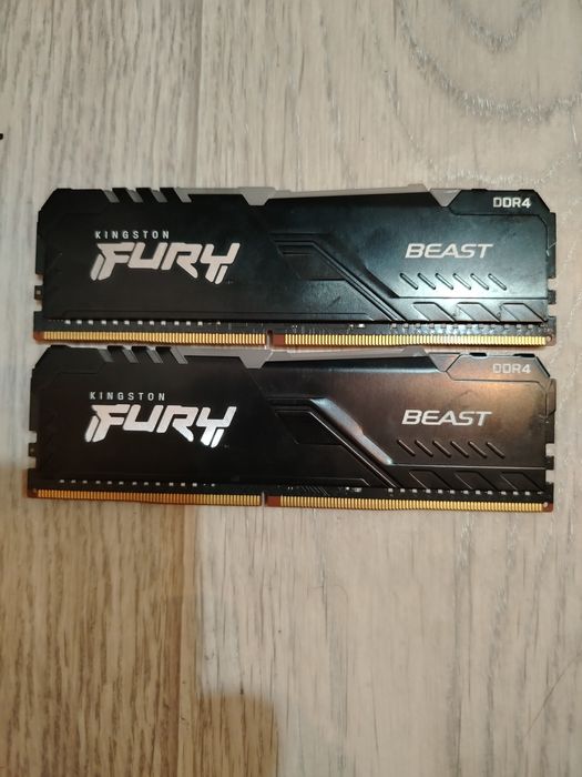 DDR-4 DIMM 16 GB 3200 MHz Kingston Fury Beast RGB, 2x 8 GB