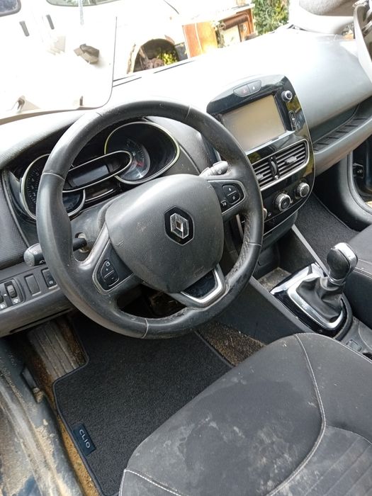 Продавам Рно клио Renault CLIO 1.2 118кс.2017г.