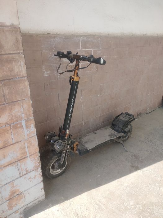 Электросамокат сотилади