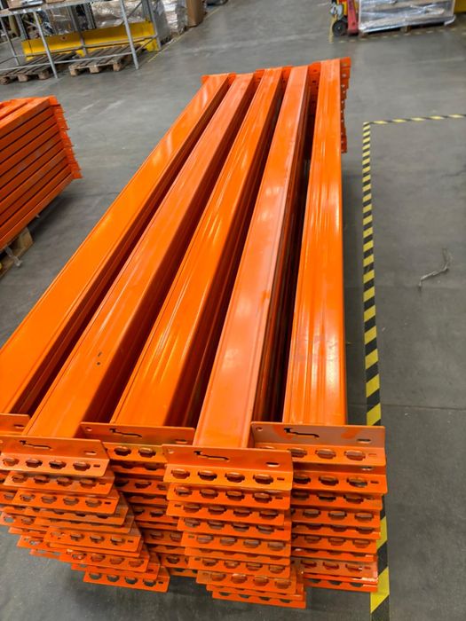 Rafturi metalice noi si second hand