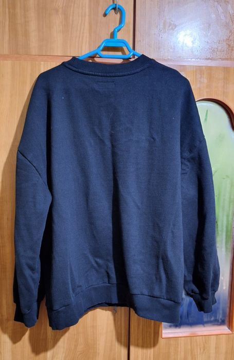 Hanorac Negru, Marca Lefties