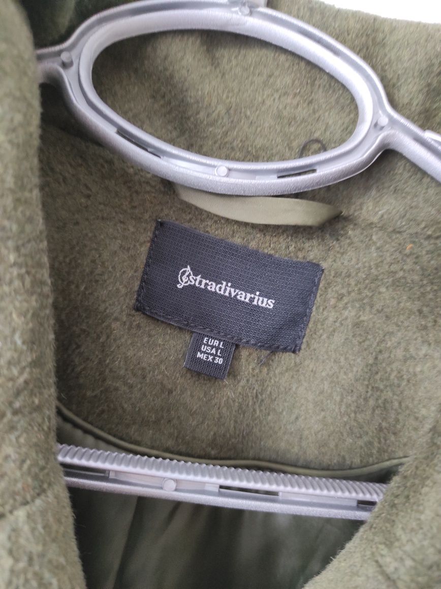Stradivarius палто войнишко зелено р-р L