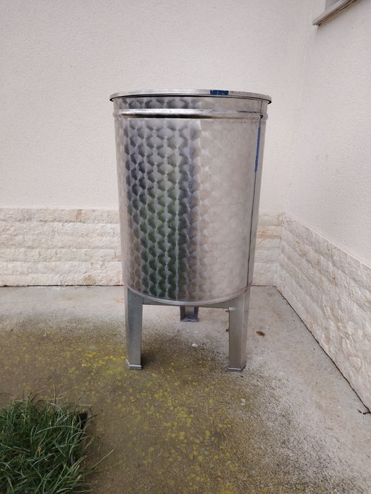 Butoi inox 100 de litri cu robinet inox