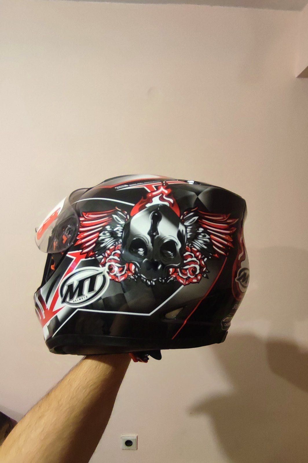 Каска MT Revenge НОВО