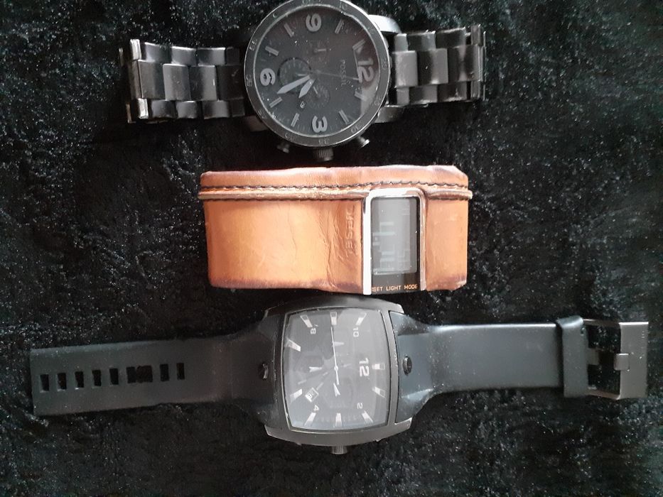 Ceasuri FOSSIL și Diesel