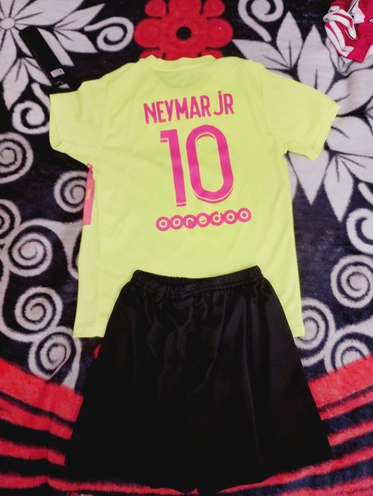 Echipament Fotbal Neymar Jr PSG Deplasare Marimea 176