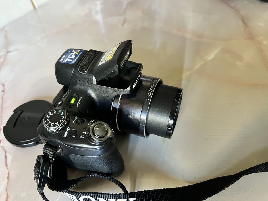 Aparat foto digital Sony Cyber-shot DSC-HX1 9.1MP