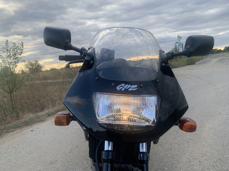 Kawasaki GPZ 500 S A2