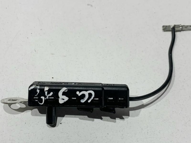 Amplificator antena Volkswagen Passat CC (2008-2012) G50090