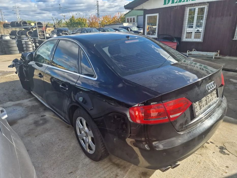 Dezmembram Audi A4 B8, an 2010, 2.0 TDI cod CAG, cutie automata