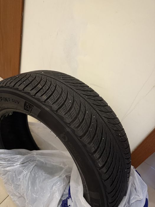 Michelin alpin 5 / 235/55/R19 ЗИМНИ ГУМИ
