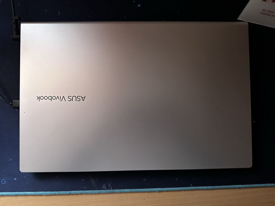 Laptop ASUS VivoBook