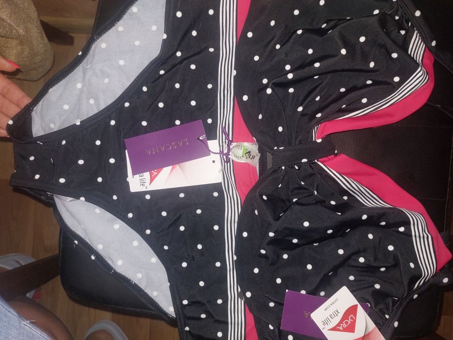 Дамски бански LASCANA