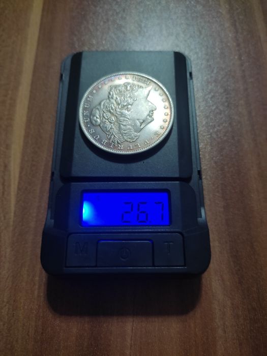 Продавам американски сребърен долар