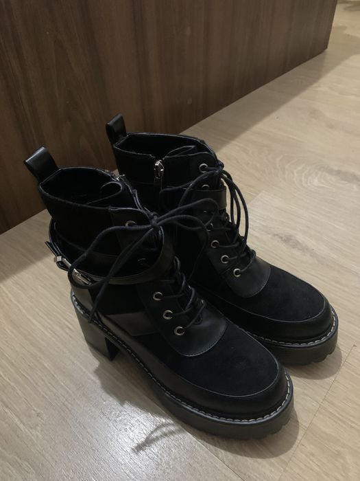 Bocanci/ Ghete , marimea 38