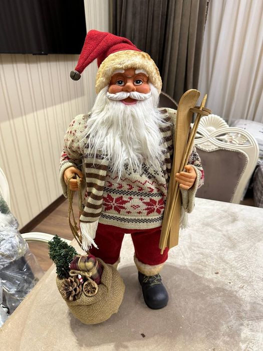 Продаются мягкие и новогодние игрушки