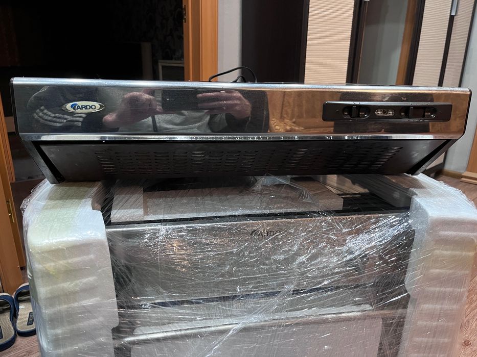 Продается вытяжка ARDO