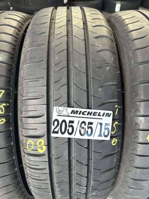 205/60/15 Michelin