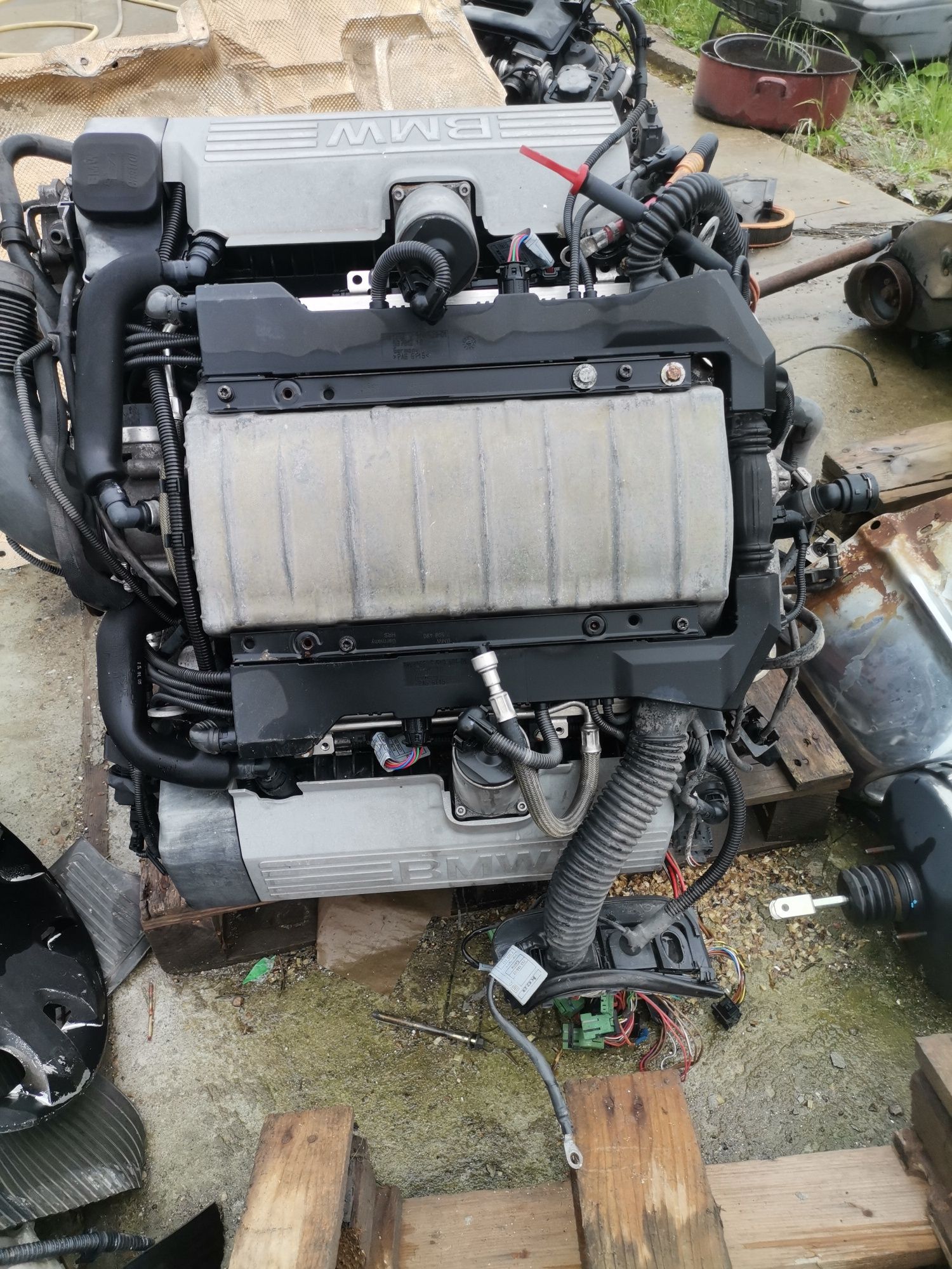 Motor complet BMW seria 7 E65 E66 735i