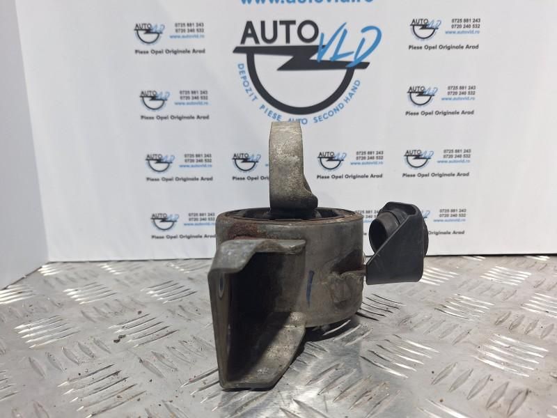 Suport motor dreapta Opel Corsa D facelift 1.0i 66 KW ; 1.0i 85 KW; 1.