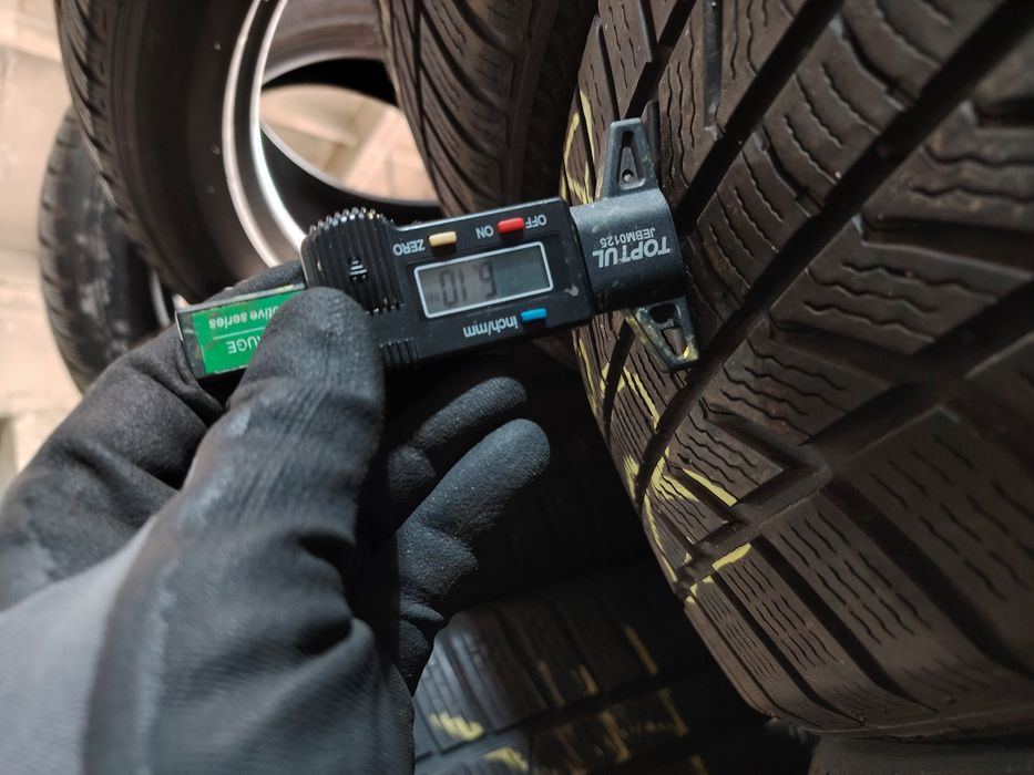 Anvelope MS iarna 215 55 18 continental 2023 +6mm