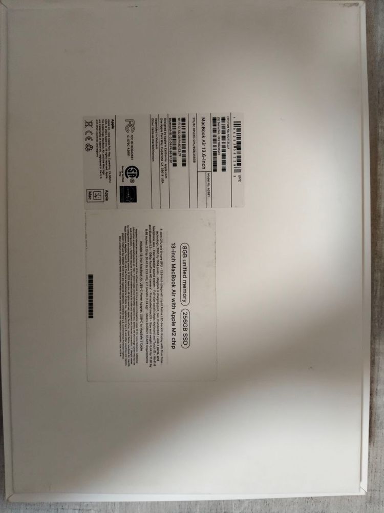 Apple MacBook Air 13.6” (2022, M2)
