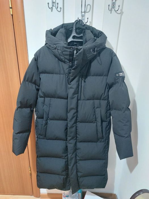 Продам новый мужской зимние пуховик